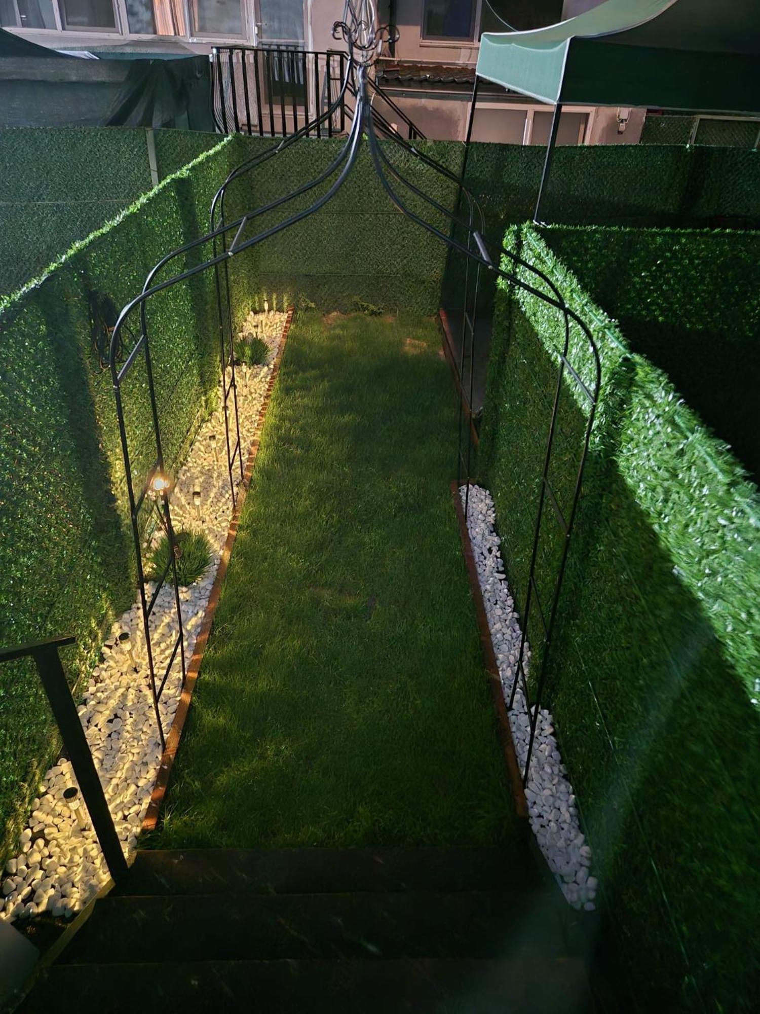 Air Studio & Garden Otopeni Luaran gambar